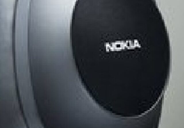 cropped-nokia-wireless-headphones-featers.jpg