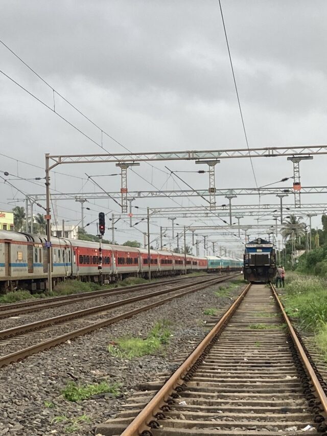 Indian Railway Updates: 5 साल से कम उम्र के बच्चों का भी ट्रेन में लगेगा टिकट ?